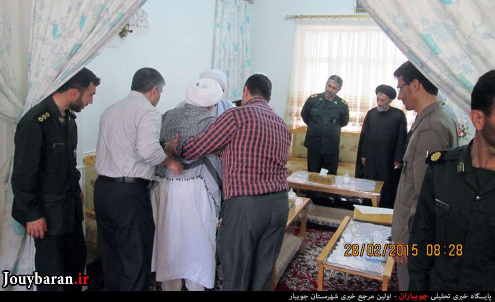 عیادت پاسداران و مسئولان شهرستان جویبار از روحانی مبارز و انقلابی