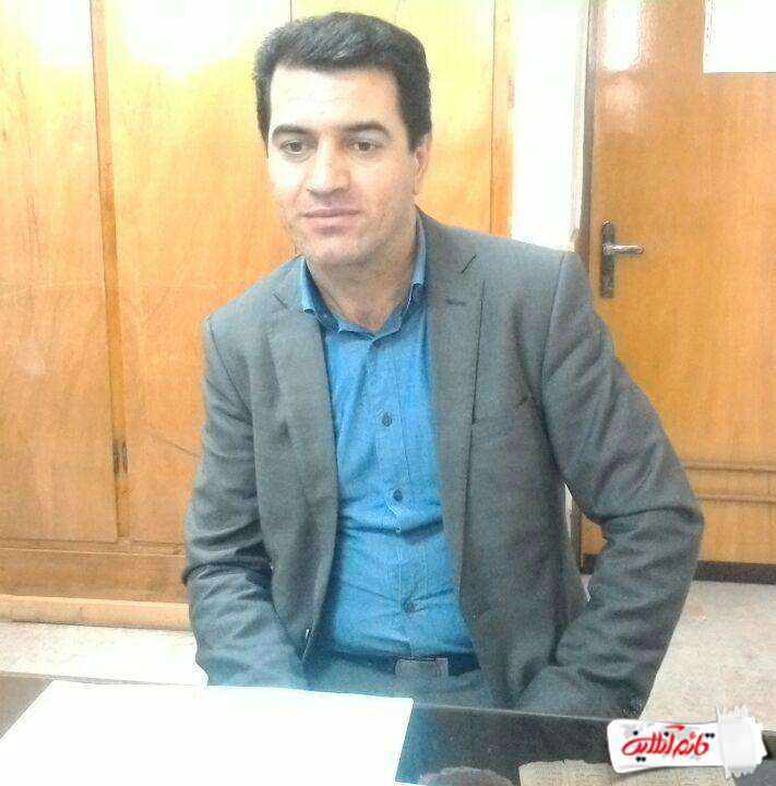 17. رضا میرزایی تالار پشتی متولد 1357 و دارای مدرک تحصیلی کارشناسی ارشد مهندسی کشاورزی