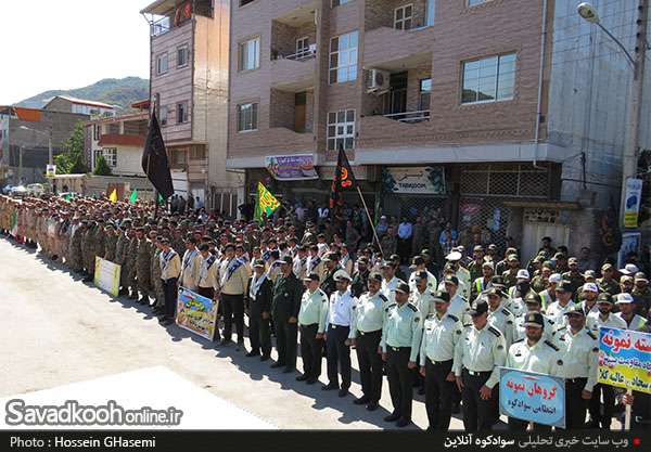 رژه نیروهای مسلح سوادکوه به مناسبت آغاز هفته دفاع مقدس