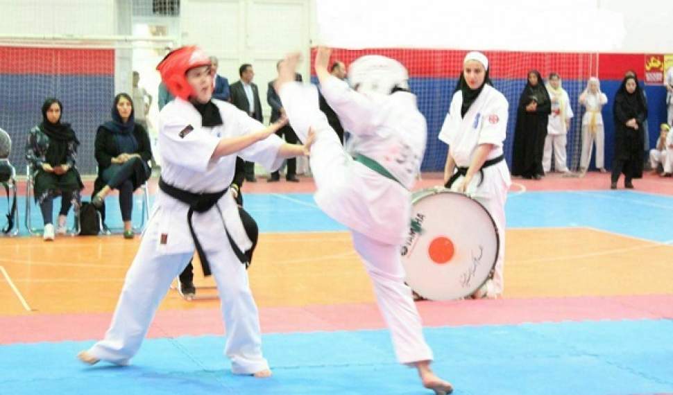 بانوان ایران قهرمان رقابت‌های بین‌المللی کاراته شدند