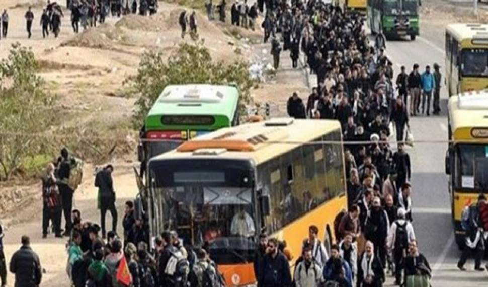 کمبود اتوبوس عامل افزایش نرخ کرایه‌ها در عراق/ مسؤولان ایرانی برای حل مشکلات زائران عازم عراق شدند