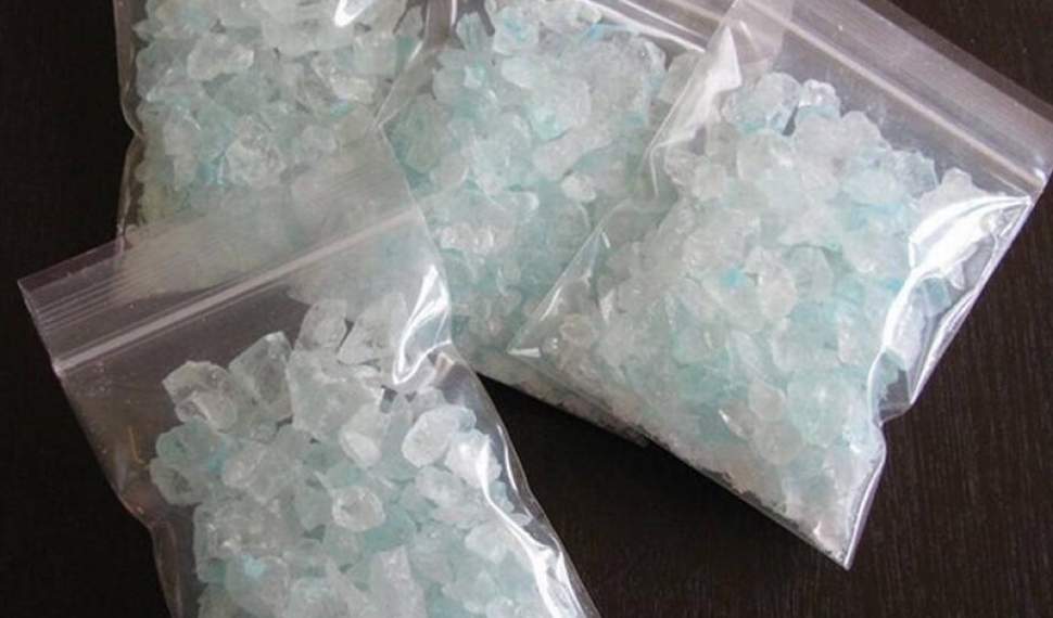 کشف بیش از ۴ کیلوگرم مواد مخدر شیشه در سوادکوه