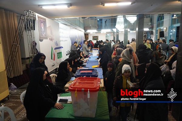 تصاویر/ موج سوم استقبال مردم مازندران در ساعات پایانی انتخابات