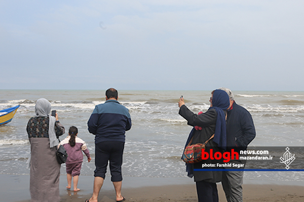 حضور مسافران نوروزی در سواحل نوشهر