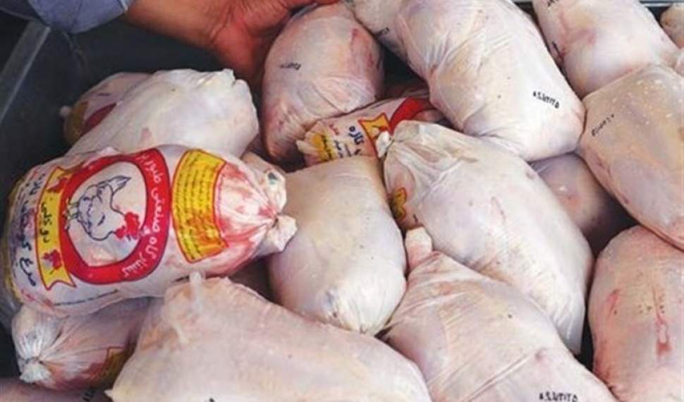 مرغ همچنان در کانال 18 هزار تومان/دولت برای کاهش هزینه‌های مرغداران پای کار باشد