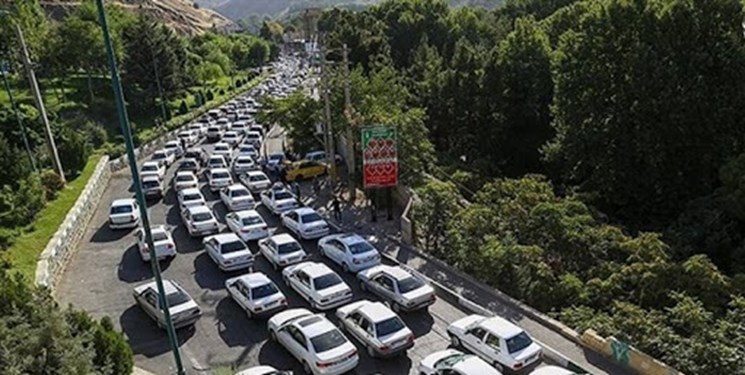 ترافیک سنگین در محورهای کندوان و هراز /جاده چالوس از ساعت 15 امروز یک طرفه می شود