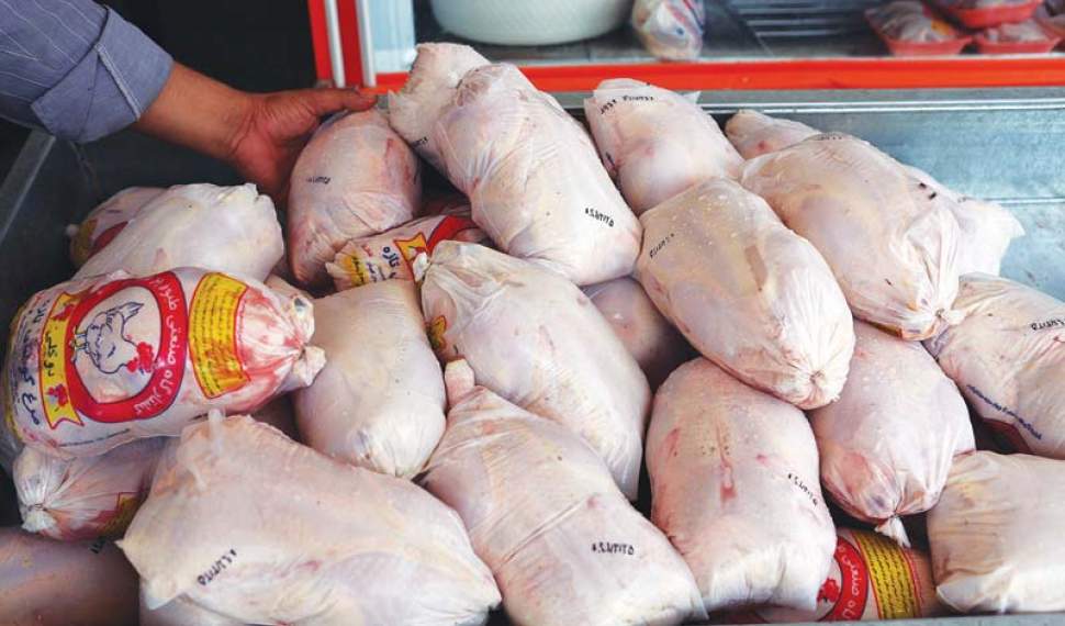 فاصله 12 هزار تومانی قیمت مرغ از نرخ مصوب تا بازار!