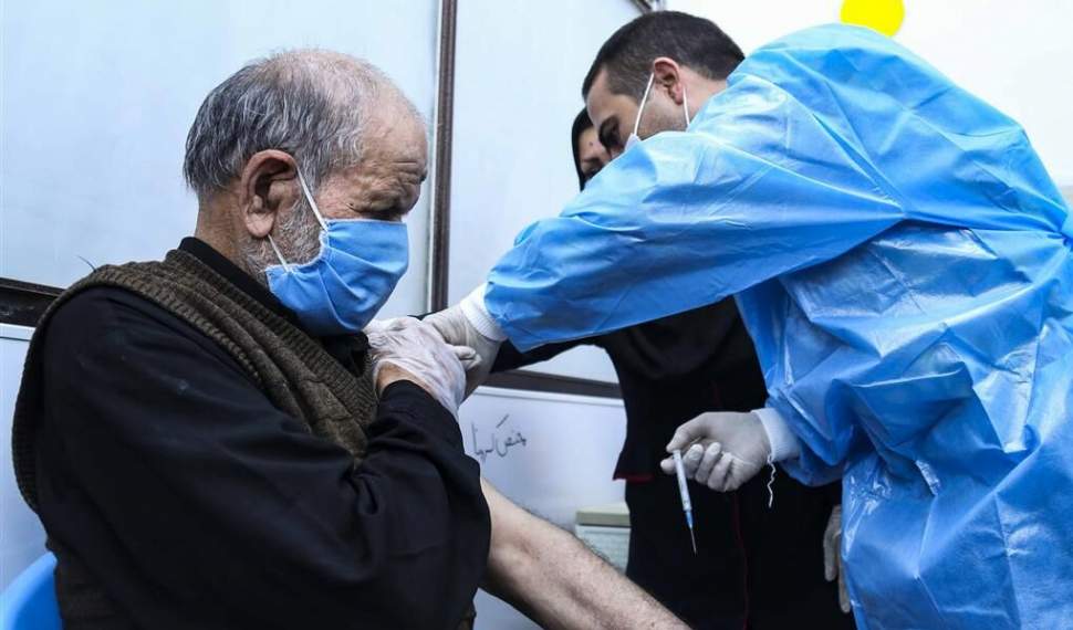 اختلال در حرکت قطار «واکسیناسیون» کرونا؛ وزارت بهداشت تعجیل کند!