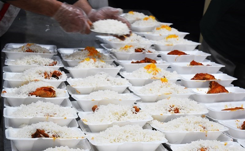 توزیع ۵۵ هزار بسته غذای گرم ویژه ماه رمضان بین نیازمندان