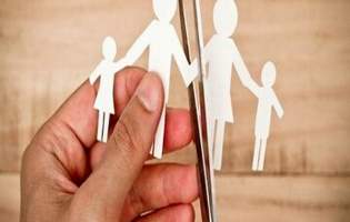 طلاق والدین با نوجوانان چه می‌کند؟