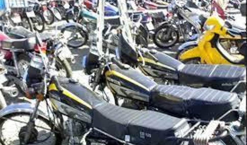 وزیر اقتصاد: 100 درصد جریمه موتورسیکلت‌های فاقد بیمه بخشیده شد