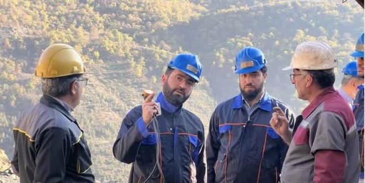 بازدید سر زده دادستان مرکز مازندران از معادن زغال‌سنگ و ذوب آهن سوادکوه