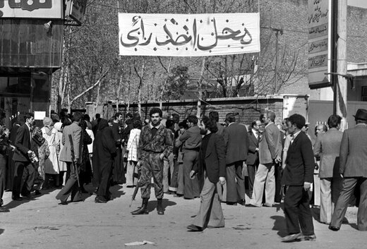از حمله به ستاد انتخابات تا رأی بازماندگان پهلوی به "جمهوری اسلامی"