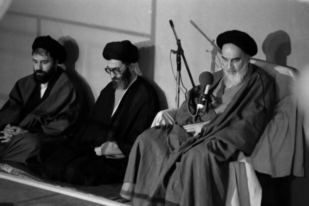 گزیده بیانات امام و رهبری درباره یوم‌الله ۱۲ فروردین روز جمهوری اسلامی ایران