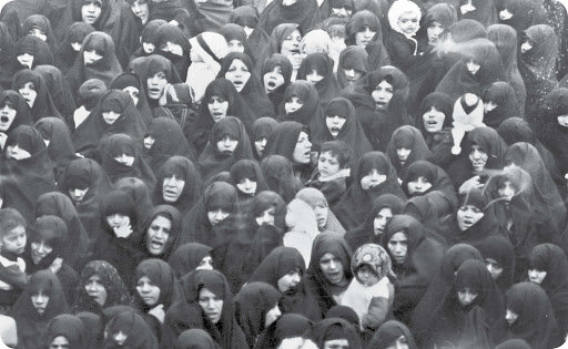 انقلاب، آغازی برای موفقیت‌های زنان در جامعه/ هویت‌بخشی به زنان از مهم‌ترین افتخارات ایران اسلامی است
