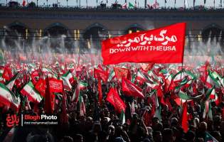تاریخ با بدرقه میلیونی آقای شهید ورق خورد