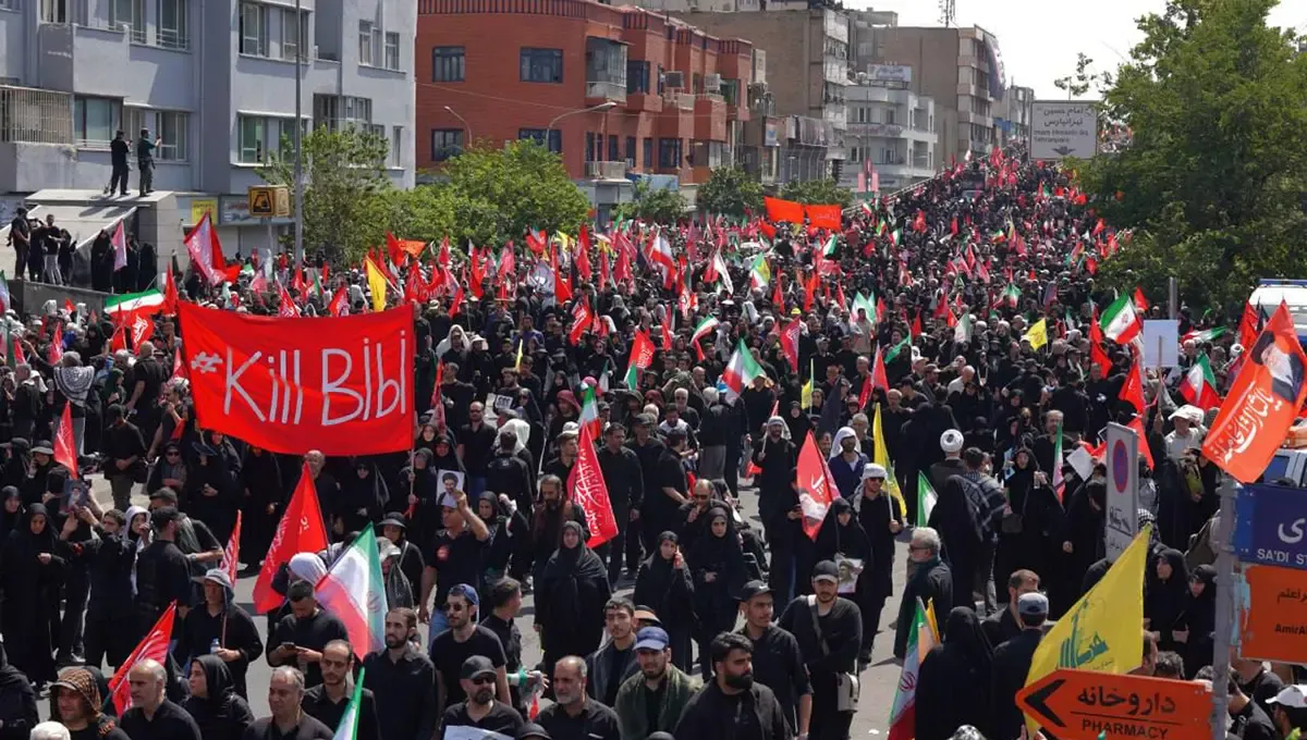 وداع بی‌نظیر با ایرانی‌ترین رهبر  <img src="/images/video_icon.png" width="11" height="10" border="0" align="top">