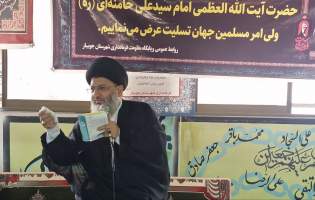 رهبر شهید؛ اسوه بندگی و خداخواهی